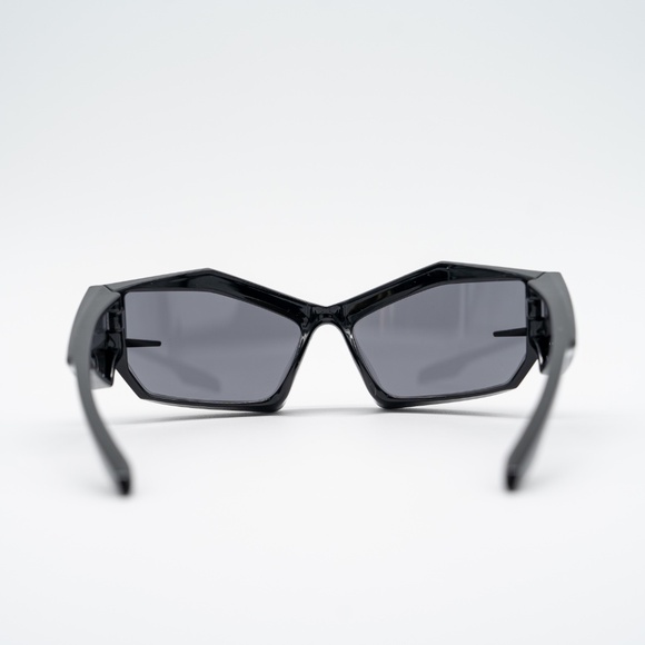 Givenchy Eyewear Giv Cut Shield Sunglasses GV40049U Black Unisex - Picture 5 of 10